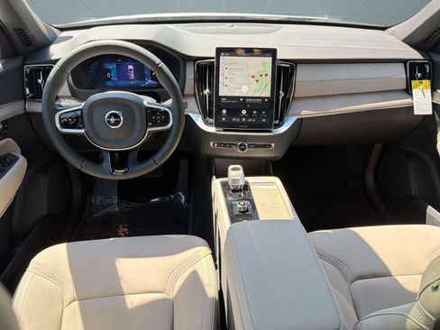 New 2026 Volvo XC90 B6 Plus w/ Protection Package Premier AWD/4WD image 16