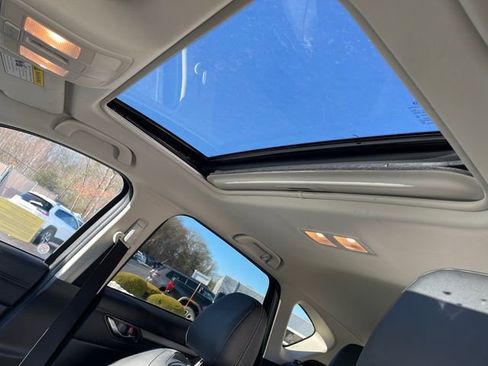 Used 2025 MAZDA CX-5 AWD 2.5 S w/ Preferred Package image 40