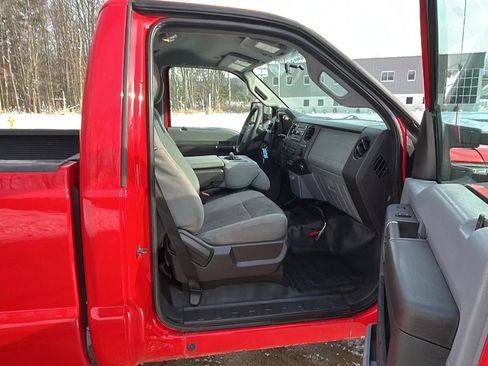 Used 2016 Ford F250 XL w/ Power Equipment Group image 32