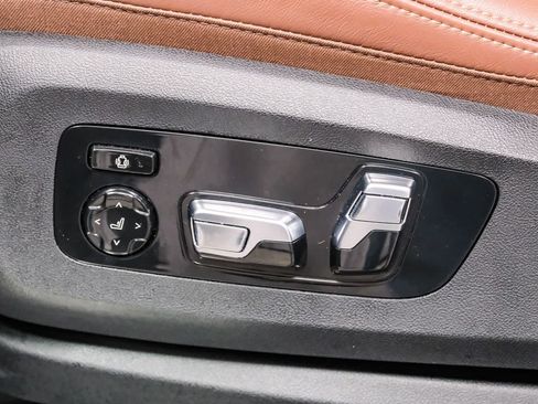 Used 2024 BMW X5 xDrive50e w/ M Sport Package AWD/4WD image 27