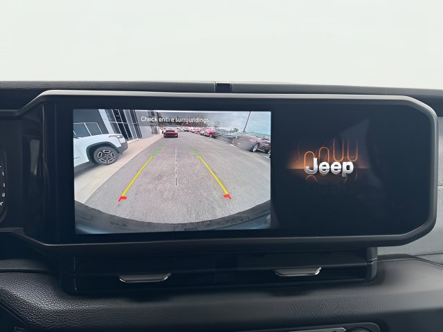 Used 2025 Jeep Wrangler Unlimited Sport AWD/4WD image 21
