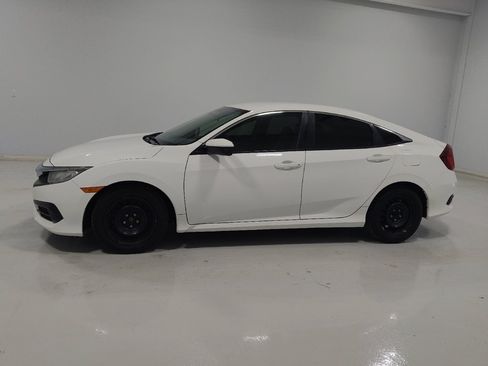 Used 2018 Honda Civic LX image 2