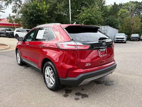 Used 2023 Ford Edge SEL w/ Convenience Package AWD/4WD image 4