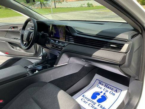 Used 2025 Toyota Camry LE FWD image 24