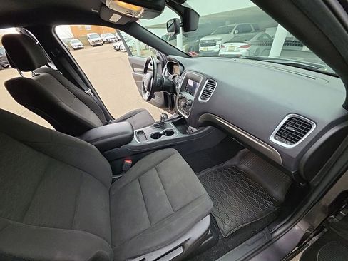 Used 2019 Dodge Durango SXT image 26