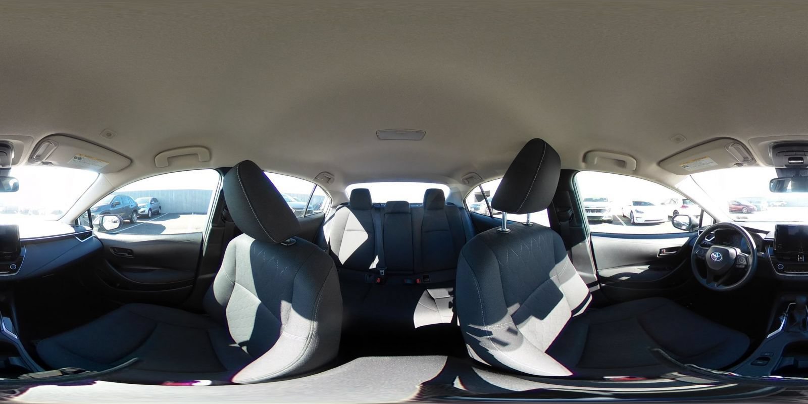 Used 2025 Toyota Corolla LE FWD image 40