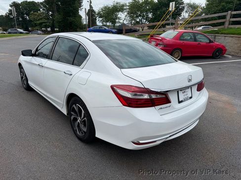 Used 2016 Honda Accord LX image 7
