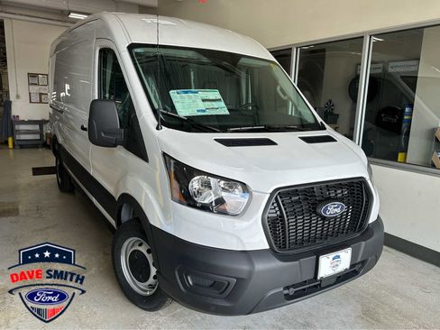 New 2026 Ford Transit 250 148 Medium Roof RWD image 1