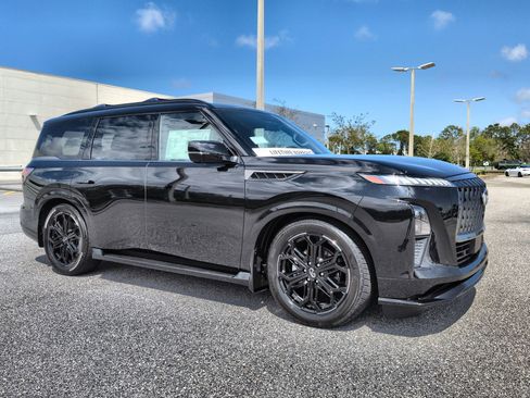 New 2026 INFINITI QX80 4WD image 3