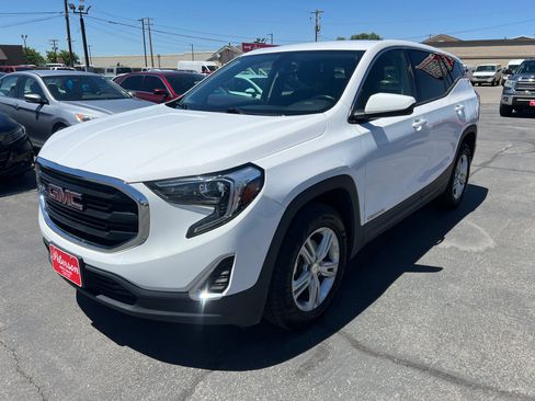 Used 2019 GMC Terrain SLE AWD/4WD image 2