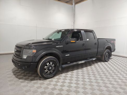 Used 2014 Ford F150 FX4 w/ Equipment Group 402A Luxury image 1