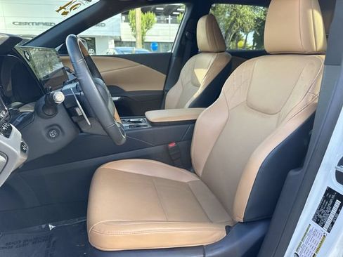 Used 2024 Lexus RX 350 Premium w/ Accessory Package (K3) FWD image 11