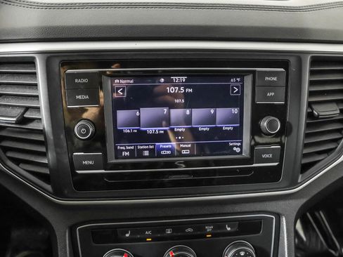 Used 2022 Volkswagen Atlas SE image 28