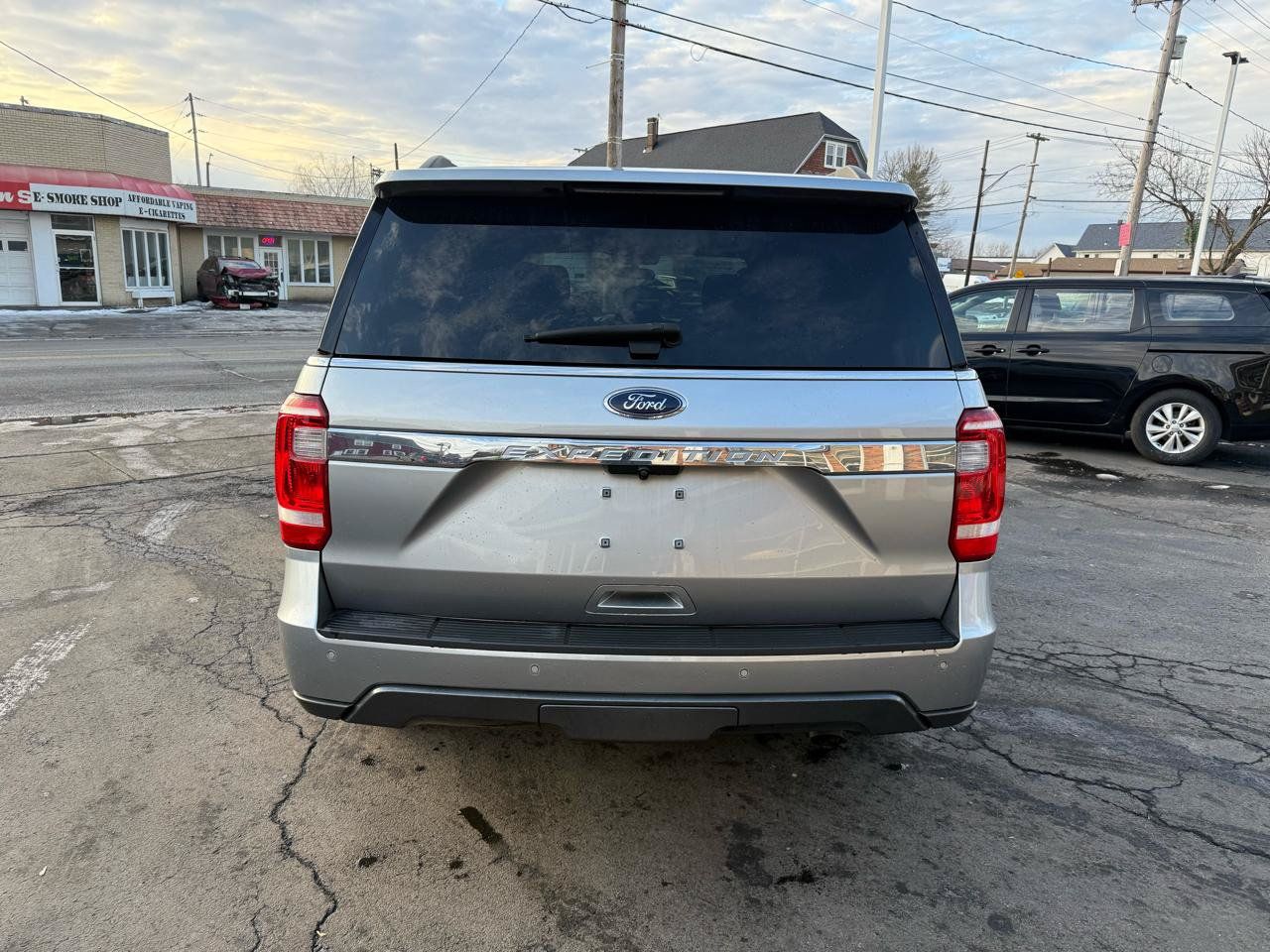 Used 2020 Ford Expedition XL AWD/4WD image 6