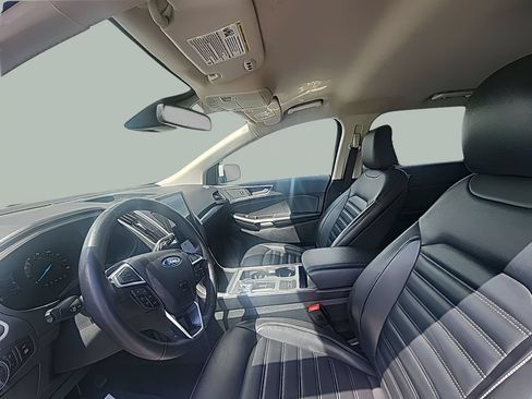 Certified 2024 Ford Edge SEL w/ Convenience Package AWD/4WD image 24