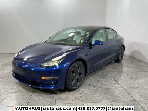 Used 2021 Tesla Model 3 Long Range image 3