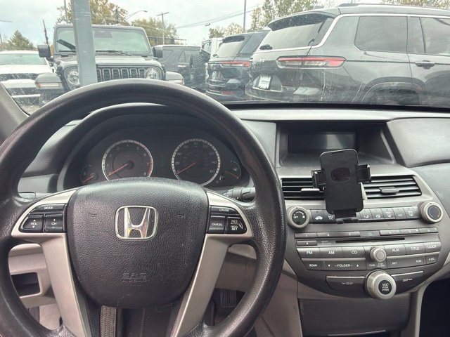 Used 2011 Honda Accord LX image 3