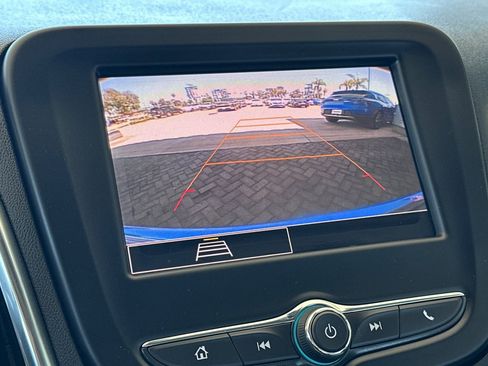 New 2024 Chevrolet Equinox LS image 26