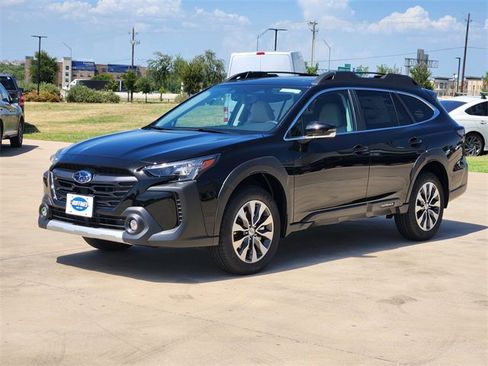 New 2025 Subaru Outback Limited image 2