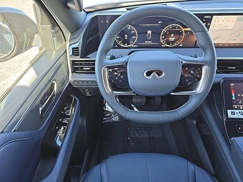 New 2026 INFINITI QX80 4WD w/ Sport Exterior Package image 36