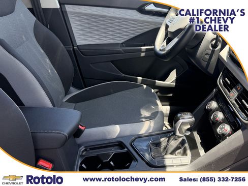 Used 2024 Volkswagen Taos S FWD image 8