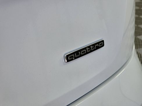 Used 2024 Audi Q5 2.0T Premium AWD/4WD image 12