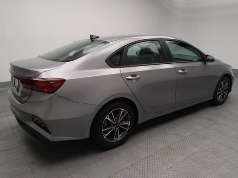 Used 2023 Kia Forte LXS image 10