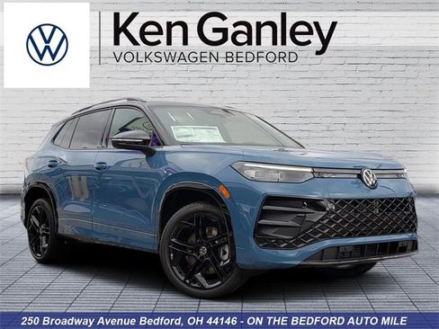 New 2026 Volkswagen Tiguan SE R-Line image 1