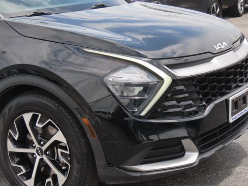 Used 2023 Kia Sportage EX FWD image 6