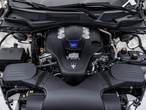 Certified 2024 Maserati Quattroporte Modena Ultima Q4 image 27