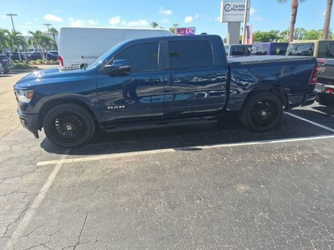 Used 2024 RAM 1500 Laramie AWD/4WD image 4