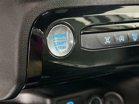 Used 2023 Ford Escape ST-Line w/ Tech Pack #1 image 19