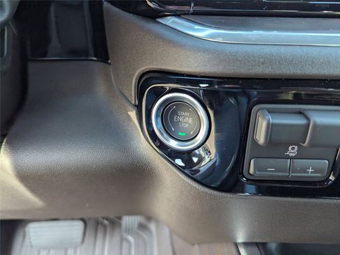 New 2026 GMC Sierra 2500 SLT w/ SLT Premium Package image 10