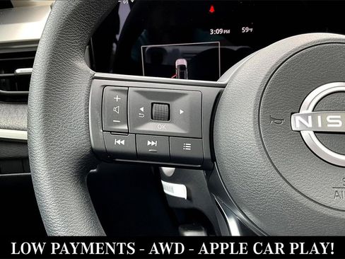 New 2025 Nissan Kicks SV w/ SV Premium Package image 17