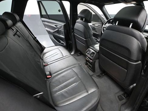 Used 2017 BMW X5 xDrive40e image 46