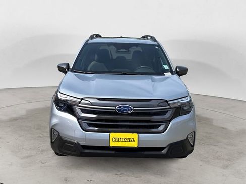 Certified 2025 Subaru Forester Premium AWD/4WD image 8