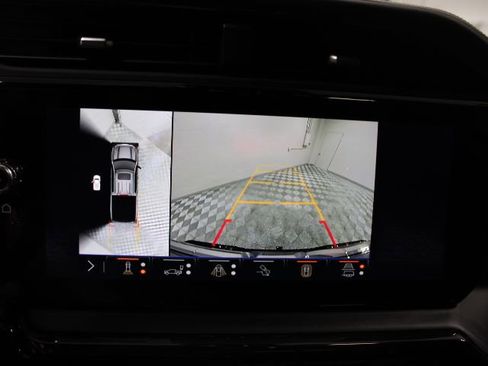 Used 2025 GMC Sierra 1500 AT4X AWD/4WD image 5