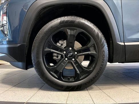 Used 2025 Chevrolet Equinox LT w/ Convenience Package II AWD/4WD image 7