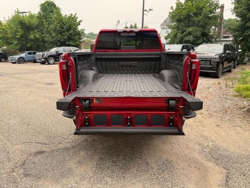 Used 2025 GMC Sierra 2500 SLT w/ SLT Premium Package AWD/4WD image 42