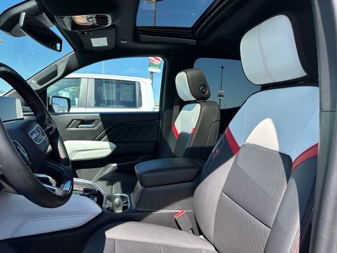 Used 2023 GMC Canyon AT4X AWD/4WD image 26