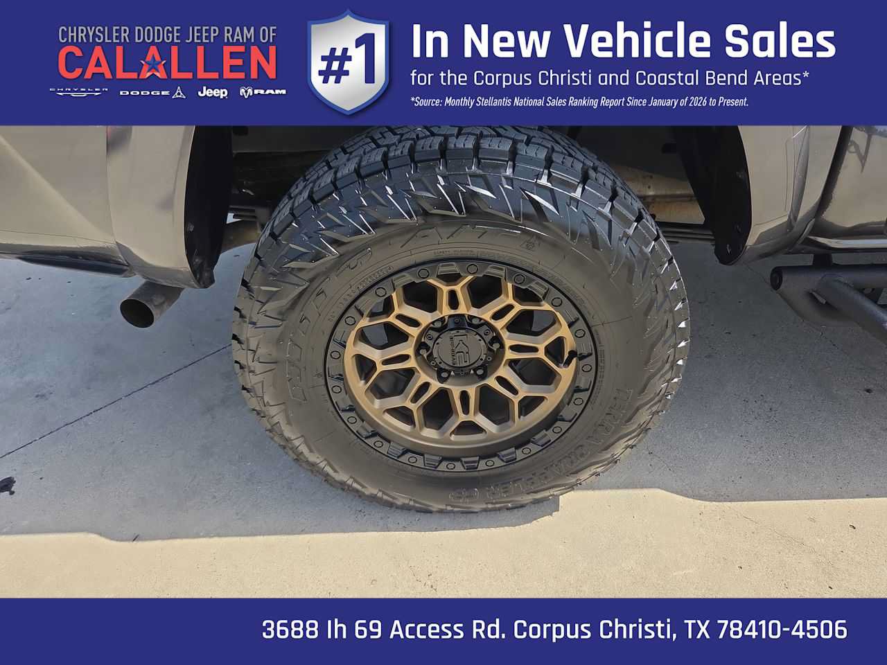 Used 2023 Toyota Tacoma SR5 AWD/4WD image 16