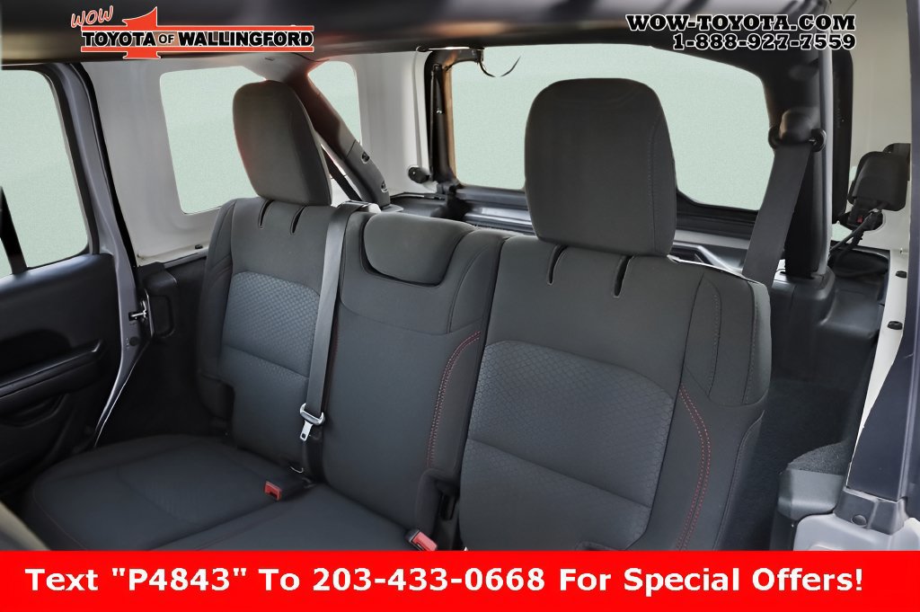 Used 2021 Jeep Wrangler Unlimited Rubicon AWD/4WD image 21
