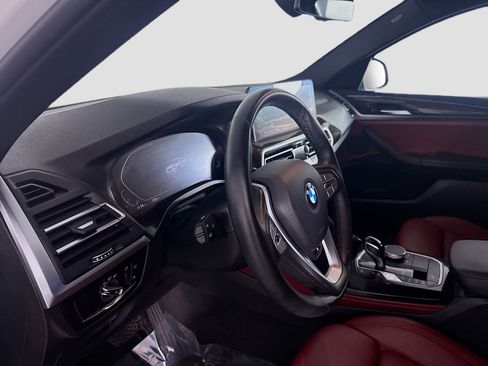 Used 2023 BMW X4 xDrive30i image 23