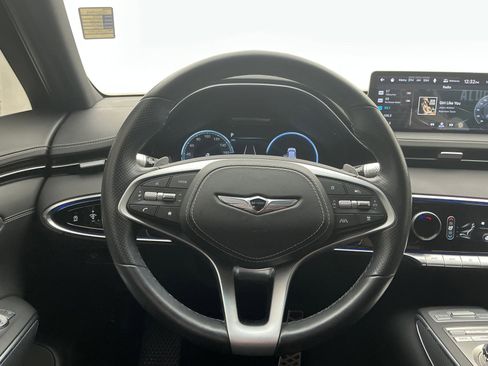 Used 2023 Genesis GV70 2.5T w/ Sport Prestige Package image 21