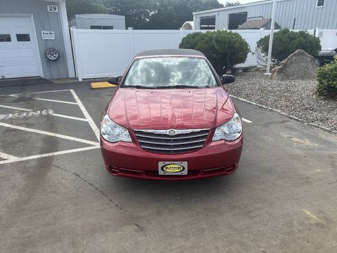 Used 2008 Chrysler Sebring LX w/ Convenience Group FWD image 4