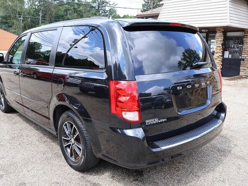 Used 2017 Dodge Grand Caravan GT FWD image 6