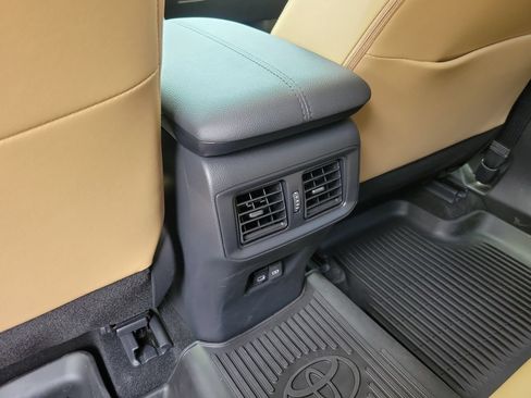 Used 2025 Toyota RAV4 Limited AWD/4WD image 12