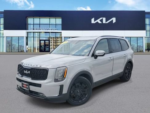Used 2022 Kia Telluride SX w/ SX Prestige Package AWD/4WD image 1