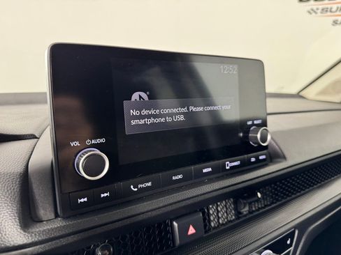 Used 2025 Honda CR-V EX image 16