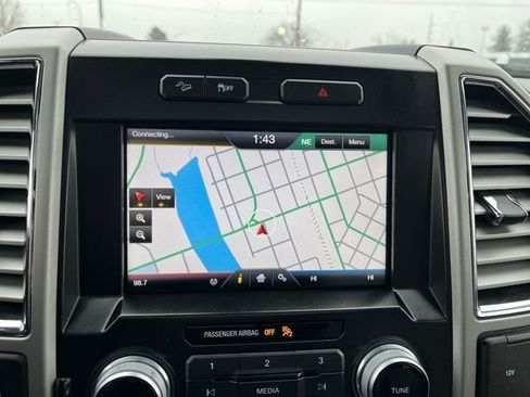 Used 2015 Ford F150 Lariat w/ Equipment Group 502A Luxury image 17